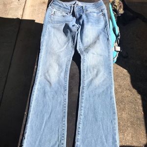 SOLD American Eagle Kick Boot Stretch size 0 short